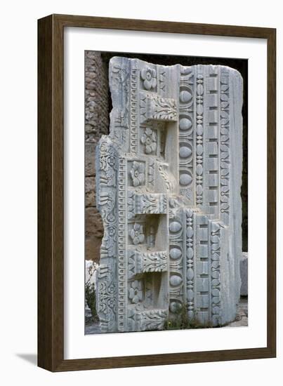 Architectural fragment from the baths of Antoninus Pius, 2nd century-Unknown-Framed Giclee Print