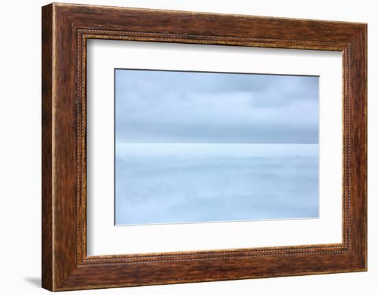 Arctic Calm I-Doug Chinnery-Framed Photographic Print