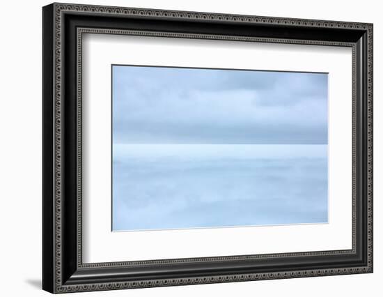 Arctic Calm I-Doug Chinnery-Framed Photographic Print