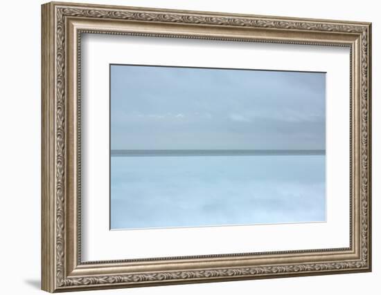 Arctic Calm IV-Doug Chinnery-Framed Photographic Print