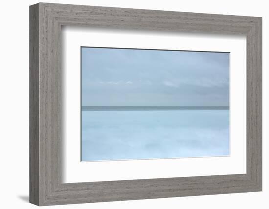 Arctic Calm IV-Doug Chinnery-Framed Photographic Print