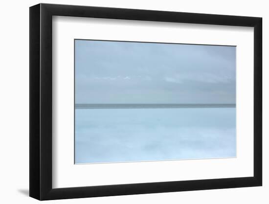 Arctic Calm IV-Doug Chinnery-Framed Photographic Print