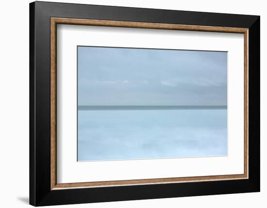 Arctic Calm IV-Doug Chinnery-Framed Photographic Print