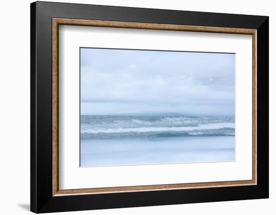 Arctic Waves-Doug Chinnery-Framed Photographic Print