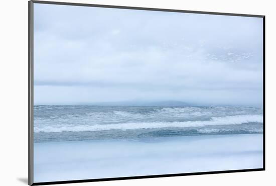 Arctic Waves-Doug Chinnery-Mounted Photographic Print