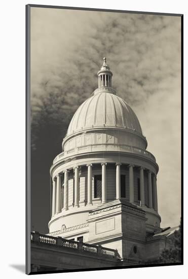 Arkansas State Capitol Exterior, Little Rock, Arkansas, USA-Walter Bibikow-Mounted Photographic Print