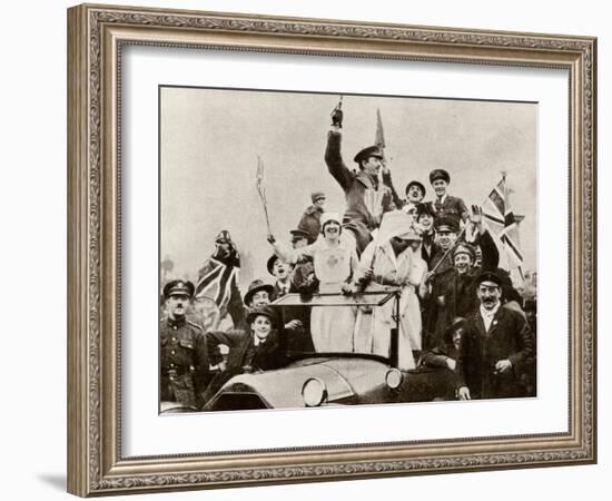 Armistice Day Celebrations 1918-null-Framed Photographic Print