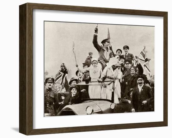 Armistice Day Celebrations 1918-null-Framed Photographic Print