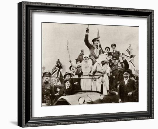 Armistice Day Celebrations 1918-null-Framed Photographic Print