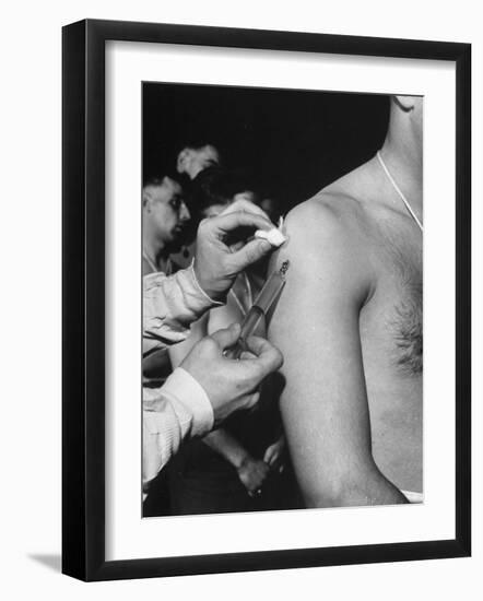 Army Medical Injections at Ft. Belvoir-Myron Davis-Framed Photographic Print