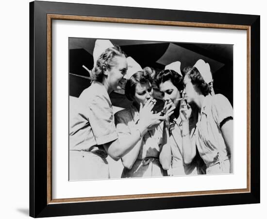 Army Nurses Lighting Up their Cigarettes in 1947-null-Framed Photo