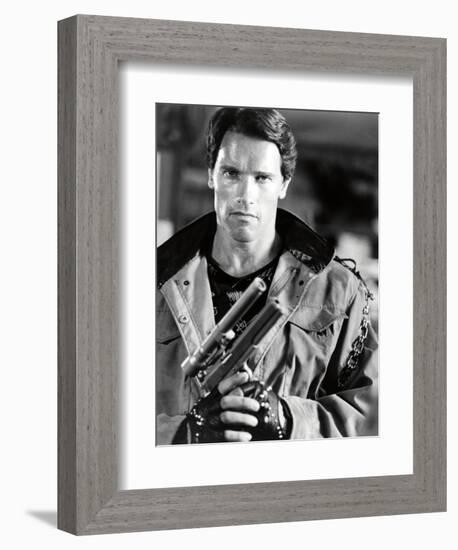 ARNOLD SCHWARZENEGGER. "THE TERMINATOR" [1984], directed by JAMES CAMERON.-null-Framed Premium Photographic Print