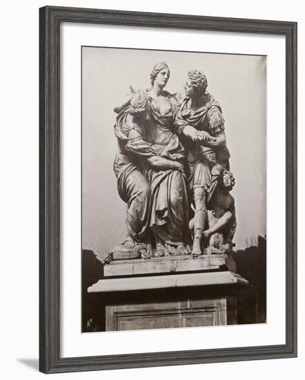 Arria and Poetus by Pierre le Paultre, Tuileries Gardens, 1859-Charles Negre-Framed Giclee Print