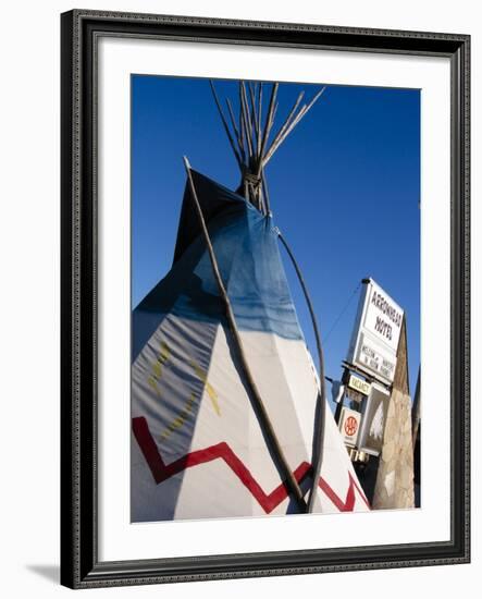 Arrowhead Motel Sign, Buffalo, Wyoming, USA-Nancy & Steve Ross-Framed Photographic Print