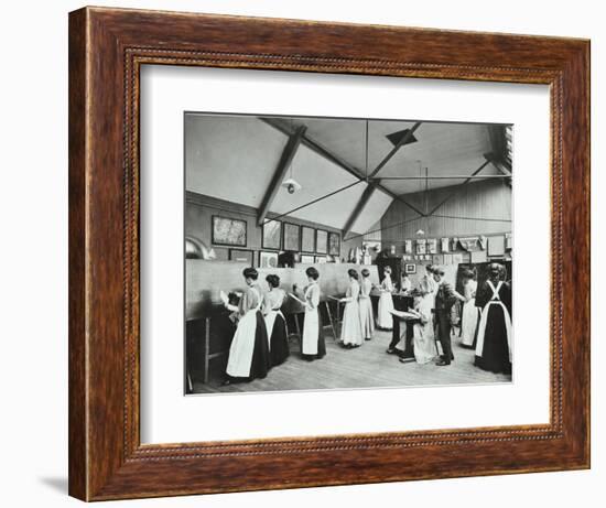 Art Class for Female Students, Battersea Polytechnic, London, 1907-null-Framed Photographic Print