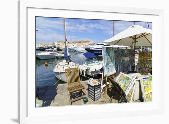 Art for sale by the harbour, Saint Tropez, Var, Cote d'Azur, Provence, France, Europe-Fraser Hall-Framed Photographic Print