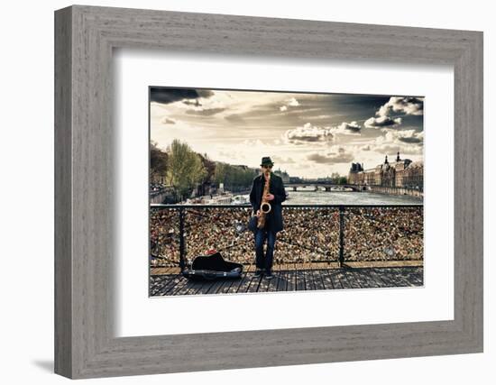 Artist - Pont des Arts - Paris - France-Philippe Hugonnard-Framed Photographic Print