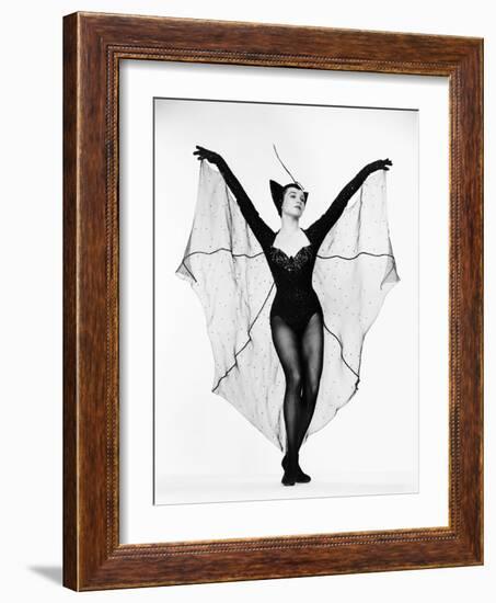 Artists and Models-null-Framed Photo