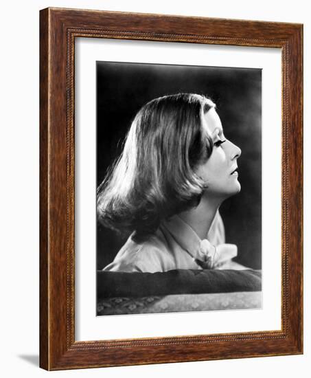 As You Desire Me, Greta Garbo, 1932-null-Framed Photo