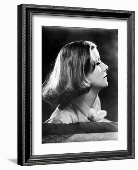 As You Desire Me, Greta Garbo, 1932-null-Framed Photo