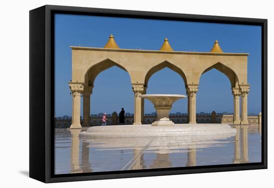 Aserbaidschan Bibi Heybat Mosque Near Baku, Azerbaijan-Michael Runkel-Framed Premier Image Canvas