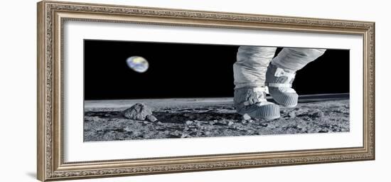 Astronaut Walking on the Moon-Detlev Van Ravenswaay-Framed Photographic Print