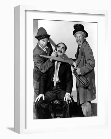 At the Circus, Chico Marx, Groucho Marx, Harpo Marx, 1939-null-Framed Photo