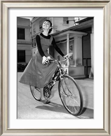 Audrey Hepburn on Set of Film Sabrina 1954 (Dress by Givenchy)' Photo |  