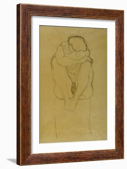 Auf Postament Kauernder Halbakt-Gustav Klimt-Framed Giclee Print