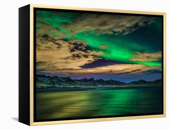 Aurora Borealis over Lake Kleifarvatn, Iceland-Arctic-Images-Framed Premier Image Canvas