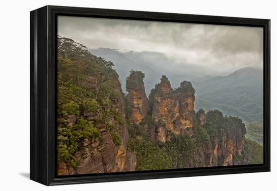 Australia, New South Wales, Blue Mountains, Echo Point, Three Sisters-Rona Schwarz-Framed Premier Image Canvas