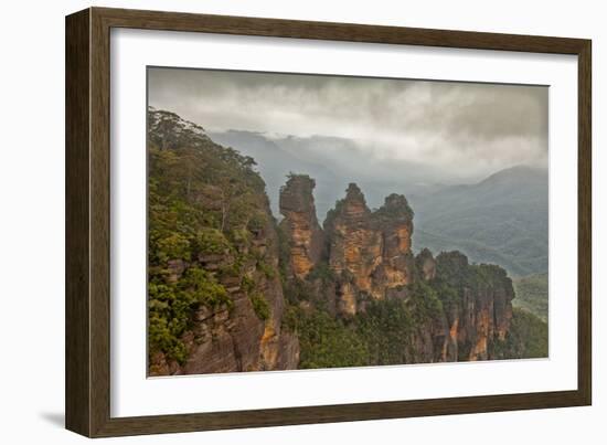 Australia, New South Wales, Blue Mountains, Echo Point, Three Sisters-Rona Schwarz-Framed Photographic Print