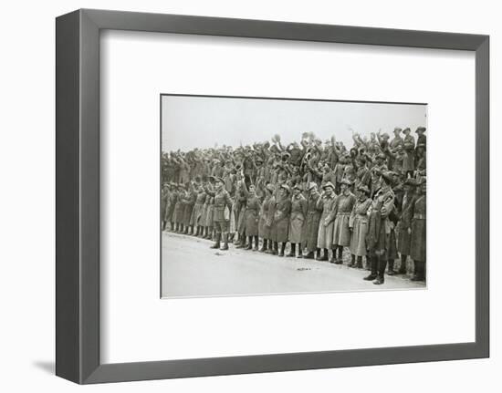 Australians cheer King George V, France, World War I, 1916-Unknown-Framed Photographic Print