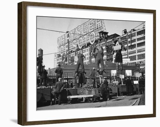 Auto Workers Conducting a Strike Against the Chrysler Plant-William Vandivert-Framed Premium Photographic Print