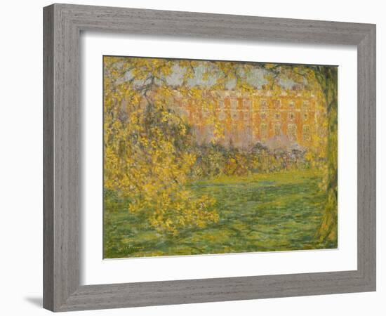 Autumn, Hampton Court; Automne, Hampton Court, 1908-Henri Eugene Augustin Le Sidaner-Framed Giclee Print