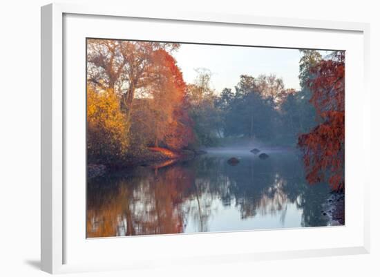 Autumn in Kew Gardens, UNESCO World Heritage Site, Kew, Greater London, England, UK-Simon Montgomery-Framed Photographic Print