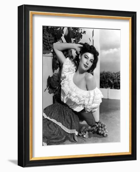 Ava Gardner (1922- 1990) (b/w photo)-null-Framed Photo