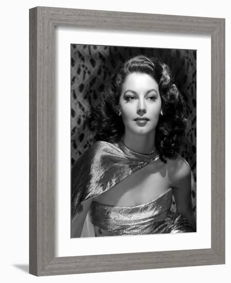 Ava Gardner, 1944-null-Framed Photographic Print