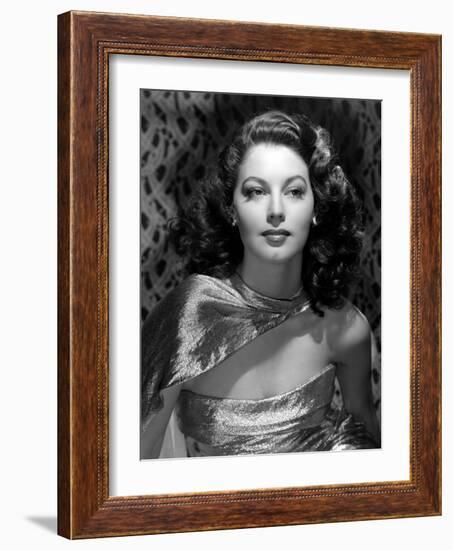 Ava Gardner, 1944-null-Framed Photographic Print