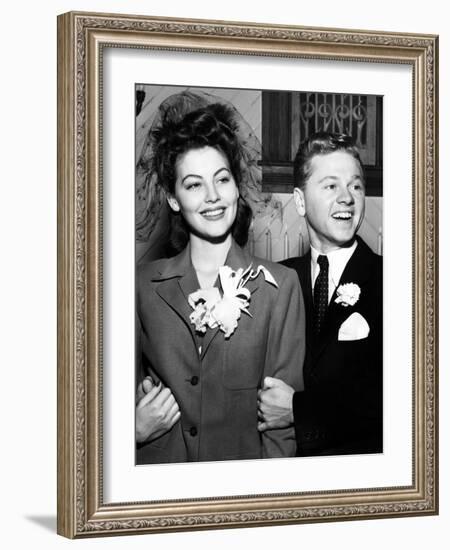 Ava Gardner and Mickey Rooney After Their Wedding, January, 1942-null-Framed Photo