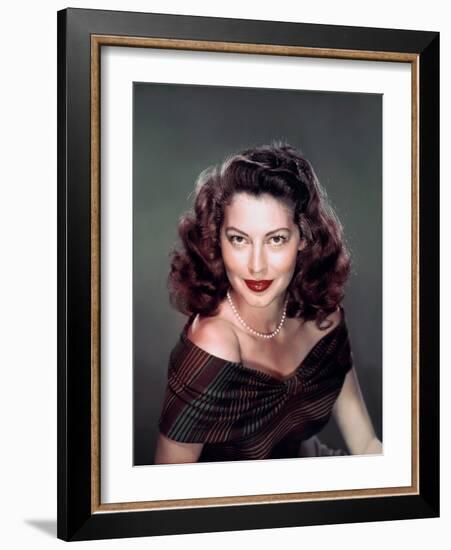 Ava Gardner early 40'S (photo)-null-Framed Photo