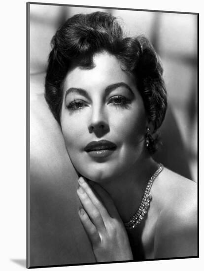 Ava Gardner-null-Mounted Photo