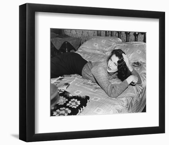 Ava Gardner-null-Framed Photo