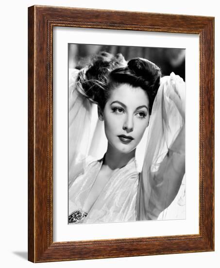 Ava Gardner-null-Framed Photographic Print