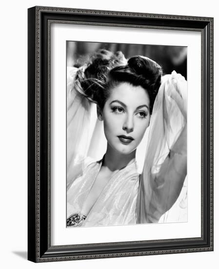 Ava Gardner-null-Framed Photographic Print