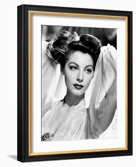 Ava Gardner-null-Framed Photographic Print