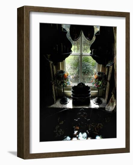 Avante-Tim Kahane-Framed Photographic Print