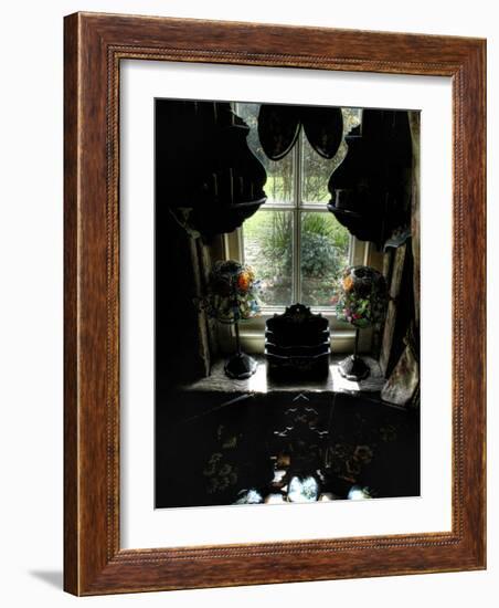 Avante-Tim Kahane-Framed Photographic Print