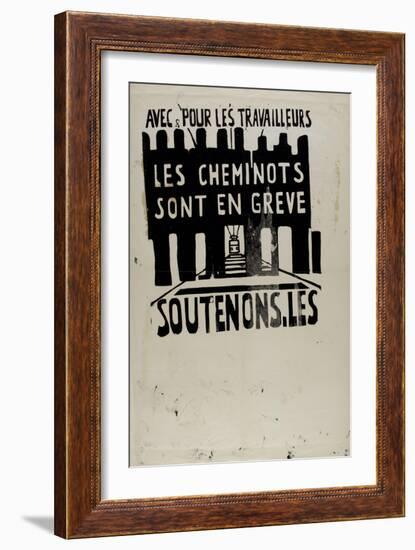 Avec et pour les travailleurs, les cheminots sont en grève, soutenons les !-null-Framed Giclee Print