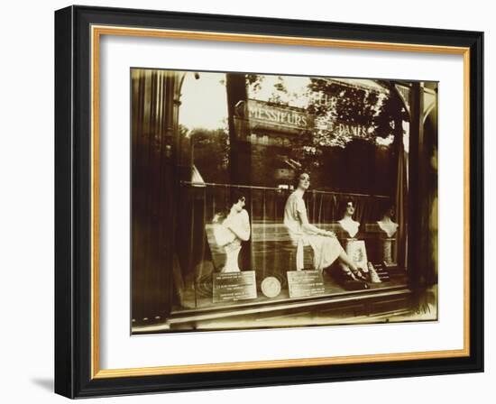 Avenue De L'Observatoire, 1926-Eugene Atget-Framed Giclee Print